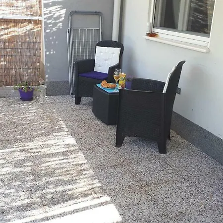 Apartmani Kulin 2 Kastela Exterior photo